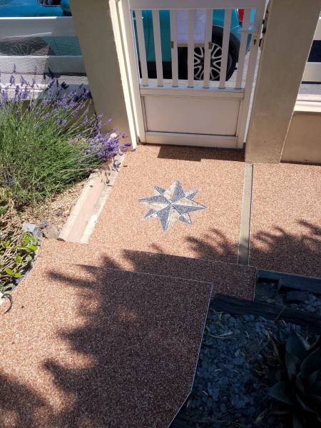 Artisan pour la pose de granulats de marbre pour un chemin et escalier avec devis sur Saint Adresse 76